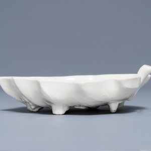 A Chinese Dehua blanc de Chine leaf-shaped brush washer, Kangxi — 照片 5