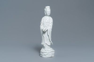 A Chinese Dehua blanc de Chine model of a standing Guanyin, 19th C.