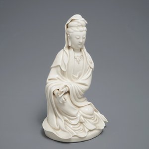 A Chinese Dehua blanc de Chine model of Guanyin, 18/19th C. — 照片 7