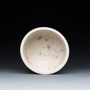 A Chinese Dehua blanc de Chine tripod censer, Kangxi — 照片 6