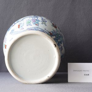 A Chinese doucai '100 boys' vase, Yongzheng/Qianlong — 照片 14