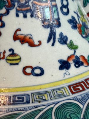 A Chinese doucai 'antiquities' 'hu' vase, Qianlong mark, 19th C. — photo 11