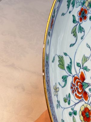 A Chinese doucai dish with floral design, Kangxi — photo 6
