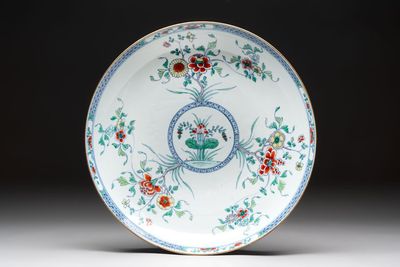 A Chinese doucai dish with floral design, Kangxi