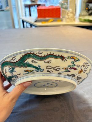 A Chinese doucai 'dragon' plate, Yongzheng mark and of the period — 照片 10