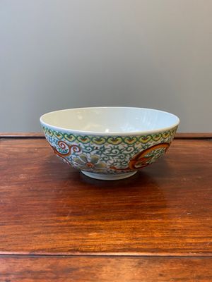 A Chinese doucai 'dragons' bowl, Jiaqing mark, 19th C. — photo 3