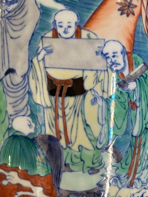 A Chinese doucai 'eighteen Luohan' rouleau vase, 19th/20 C. — 照片 21