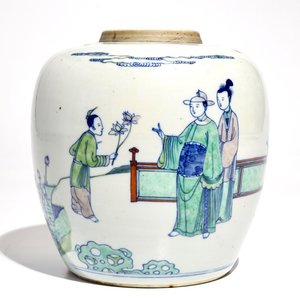 A Chinese doucai ginger jar, Chenghua mark, Kangxi or later — 照片 1