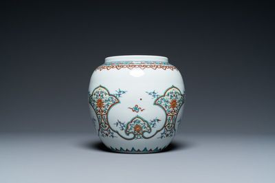 A Chinese doucai jar, Yongzheng mark, Republic