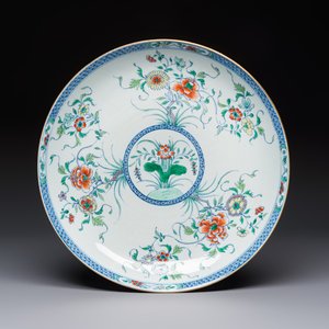 A Chinese doucai 'peony and chrysanthemum' dish, Yongzheng — photo 1