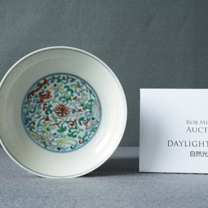 A Chinese doucai 'phoenix' saucer dish, Yongzheng mark and of the period — 照片 3