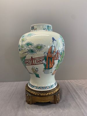 A Chinese doucai vase with gilt bronze mount, Chenghua mark, 19th C. — photo 3
