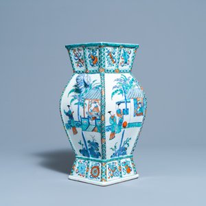 A Chinese doucai 'Xi Xiang Ji' vase, Qianlong/Jiaqing — 照片 4