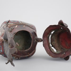 A Chinese dragon censer in champlevé enameled bronze, 18/19th C. — photo 6