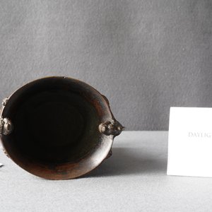 A Chinese dragon-handled bronze vase, Ming — photo 21
