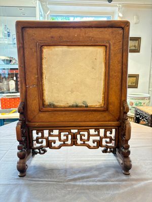 A Chinese 'dream stone' and hongmu table screen, 19/20th C. — 照片 3