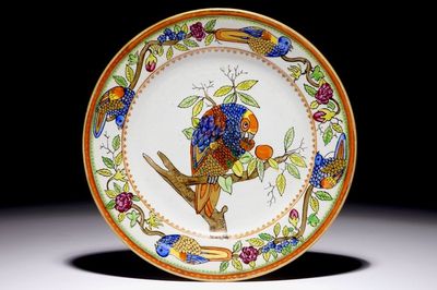 A Chinese Dutch-decorated Amsterdams bont plate with a parrot, Qianlong