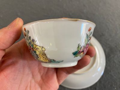 A Chinese Dutch market famille rose cup and saucer with the arms of van Isselmuden and van Haersolte, Qianlong — 照片 4