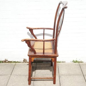 A Chinese elm wood "official's hat" armchair, 19th C. — 照片 14