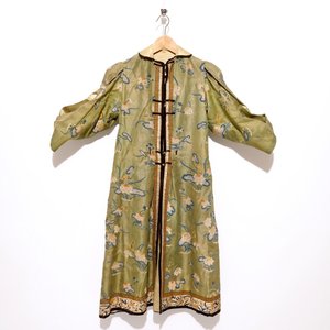 A Chinese embroidered opera dress, 19/20th C. — 照片 1