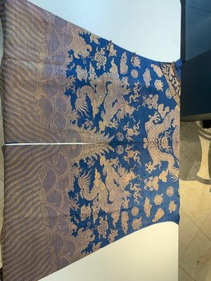 A Chinese embroidered silk blue-ground summer gauze 'nine dragons' robe, 19th C. — photo 9