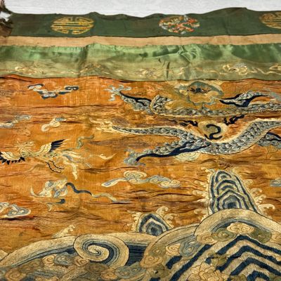 A Chinese embroidered silk 'Dragon and Phoenixes' panel — photo 11