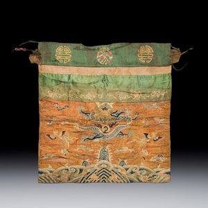 A Chinese embroidered silk 'Dragon and Phoenixes' panel — photo 1