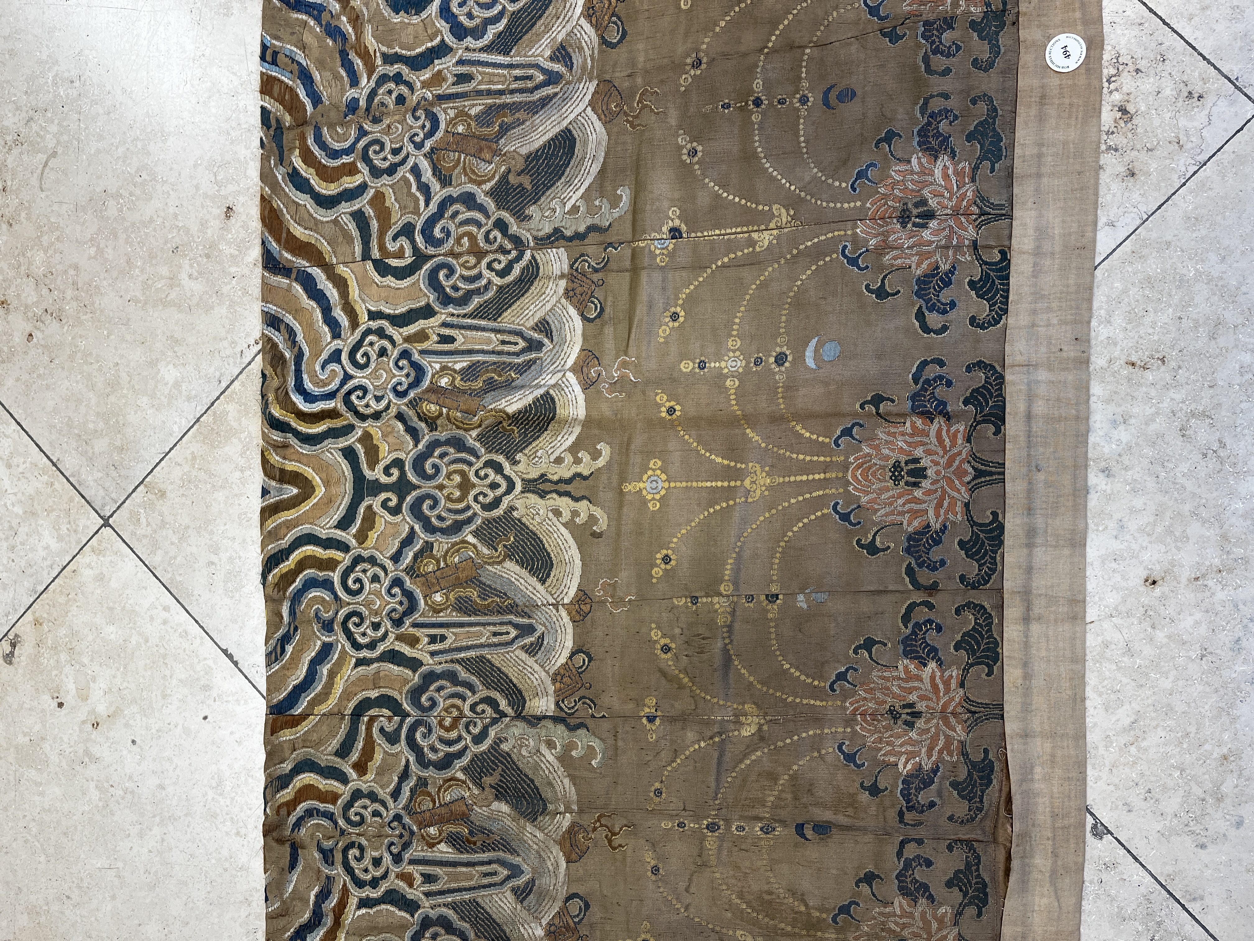 A Chinese embroidered silk panel — photo 4