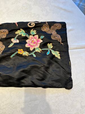 A Chinese embroidered silk Peking opera costume, Republic — 照片 13