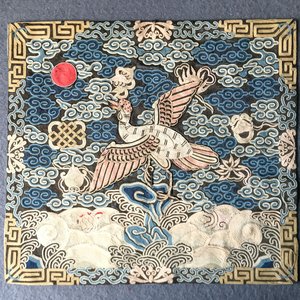A Chinese embroidered silk rank badge with a crane for first-rank civil official, Qianlong/Jiaqing — photo 6