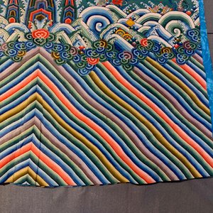 A Chinese embroidered turquoise-ground five-clawed dragon robe, 'jifu', 19th C. — photo 39