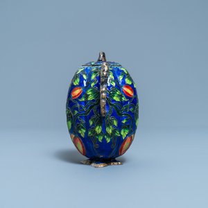 A Chinese enamelled and gilt silver teapot and cover, 19/20th C. — photo 3