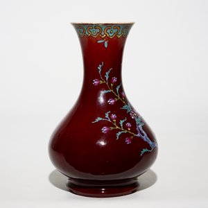 A Chinese enamelled langyao yuhuchunping vase, 18/19th C. — photo 4