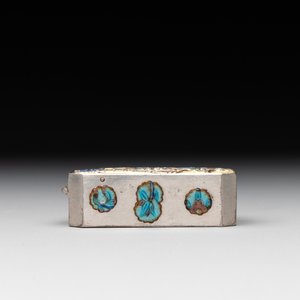 A Chinese enamelled silver bowl, a box and an opium container, 19th C. — photo 4