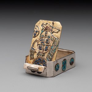 A Chinese enamelled silver bowl, a box and an opium container, 19th C. — photo 8