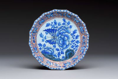 A Chinese enamelled Yixing stoneware nine-piece 'peonies' sweetmeat set on a Southeast Asian lacquer tray, 19th C. — foto 2