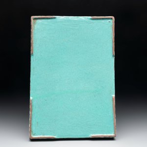 A Chinese enamelled Yixing stoneware rectangular tray with three Buddhist lions, 18/19th C. — photo 2