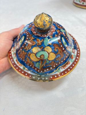 A Chinese English-decorated blue and white vase and cover, Kangxi — 照片 15