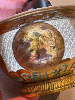 A Chinese European-decorated gilt bronze-mounted blue and white reticulated bowl, Transitional period — photo 14