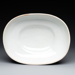 A Chinese export famille rose covered tureen and an oval dish with strainer, Jiaqing — photo 9