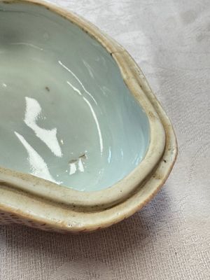 A Chinese export famille rose goose-form tureen and stand, Qianlong — photo 13