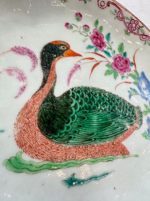 A Chinese export famille rose goose-form tureen and stand, Qianlong — photo 31