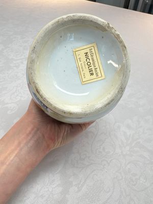 A Chinese export famille rose 'Xi Xiang Ji' jug and cover, Yongzheng/Qianlong — photo 13