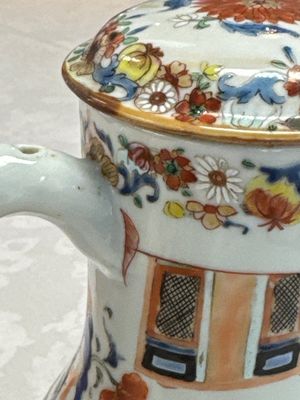 A Chinese export famille rose 'Xi Xiang Ji' jug and cover, Yongzheng/Qianlong — photo 8