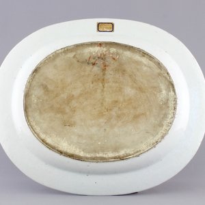 A Chinese export porcelain armorial oval serving dish, arms Brydges with Gamon in Pretence, late 18th C. — 照片 2