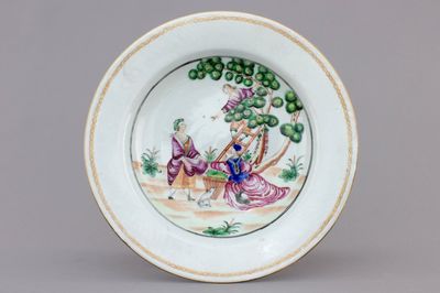 A Chinese export porcelain "Cherrypickers" plate, Qianlong, 18th C.