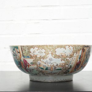 A Chinese export porcelain Mandarin pattern bowl and a dish, Qianlong, 18th C. — foto 13