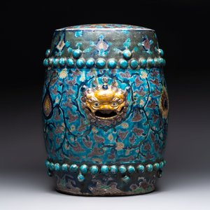 A Chinese Fahua barrel-shaped 'lotus scroll' stool with incised design, Ming — photo 3