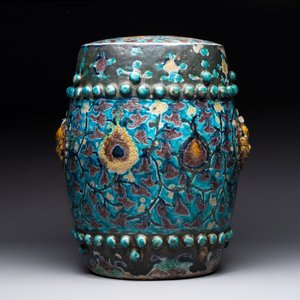 A Chinese Fahua barrel-shaped 'lotus scroll' stool with incised design, Ming — photo 4