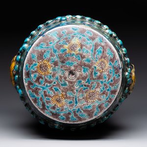 A Chinese Fahua barrel-shaped 'lotus scroll' stool with incised design, Ming — photo 6